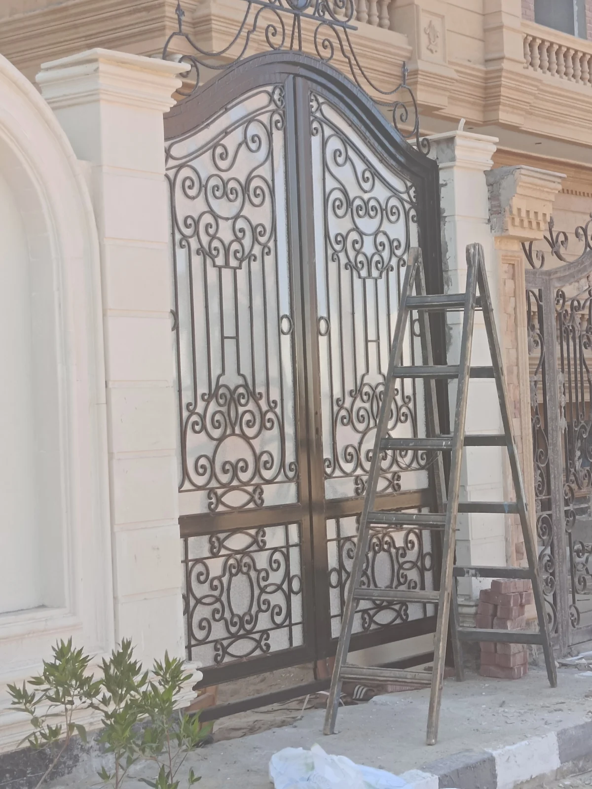 زجاج سيكوريت في المنوفية