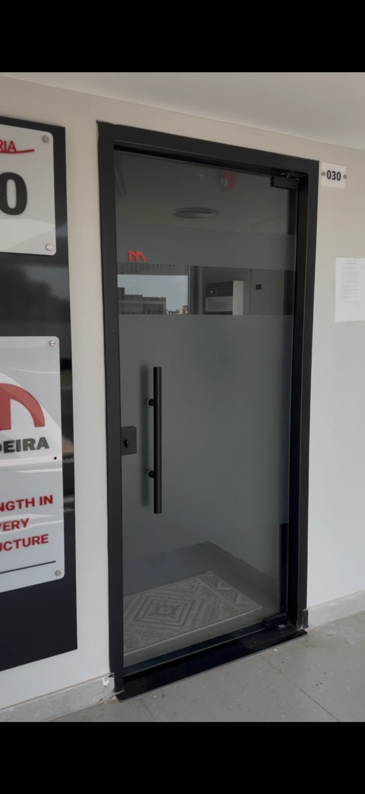 زجاج سيكوريت في الإسكندرية