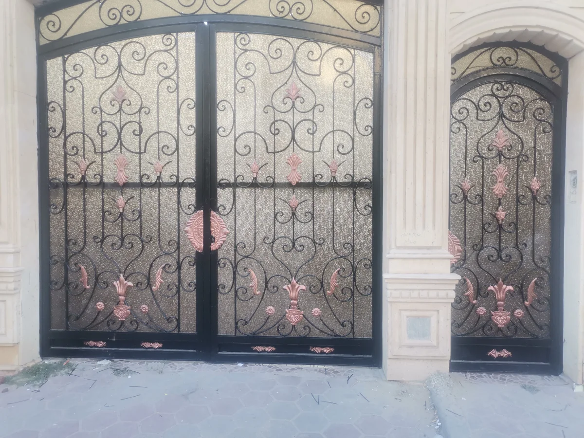 زجاج سيكوريت في الجيزة