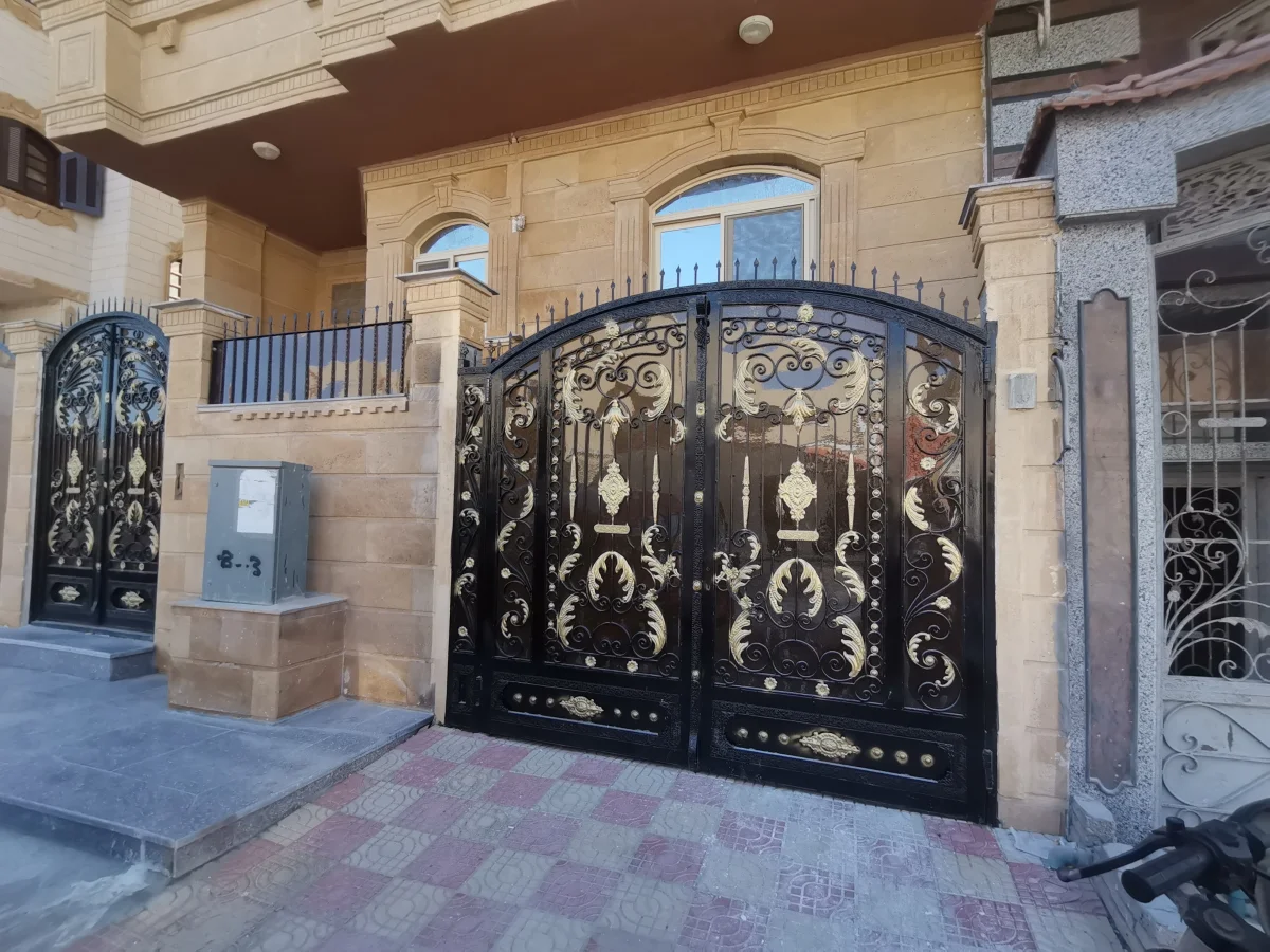 زجاج سيكوريت في الغربية
