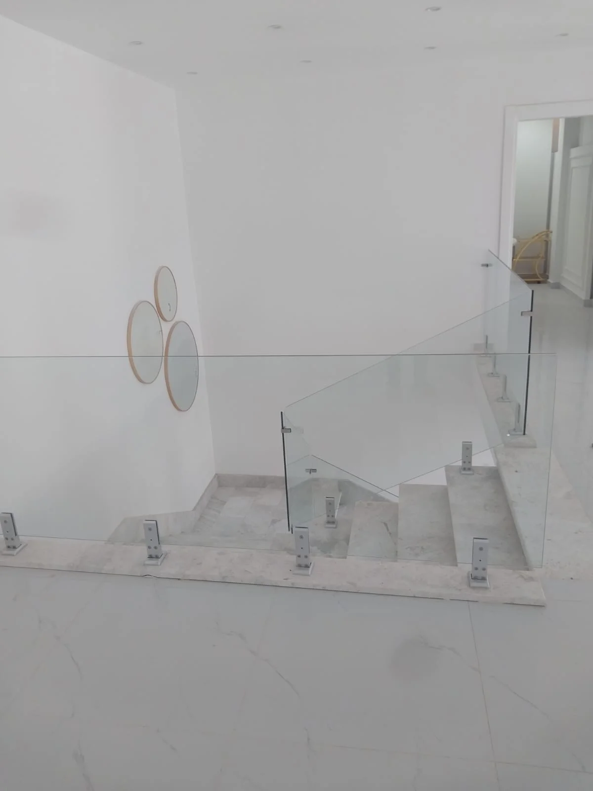 زجاج سيكوريت في دمياط
